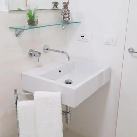 Snc1018 Modern Boutique Βενετία